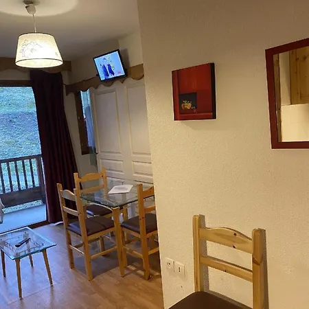 Hameau 1 208 - & Piscine Studio 4 Pers *
